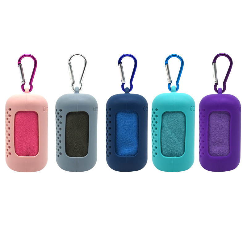 PAIDU Manufacture Hot Sale Ultra Quick-drying Outdoor Super Absorbent Microfiber Sport Travel Towel With Silicone Case Pouch for Camping Beach DDP