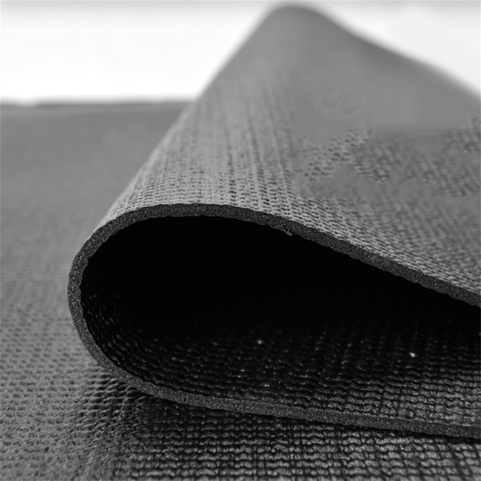 PAIDU Manufacturer BSCI 3 sizes Multi Wear-resistant Exercise Equipment Mat Treadmill Mat