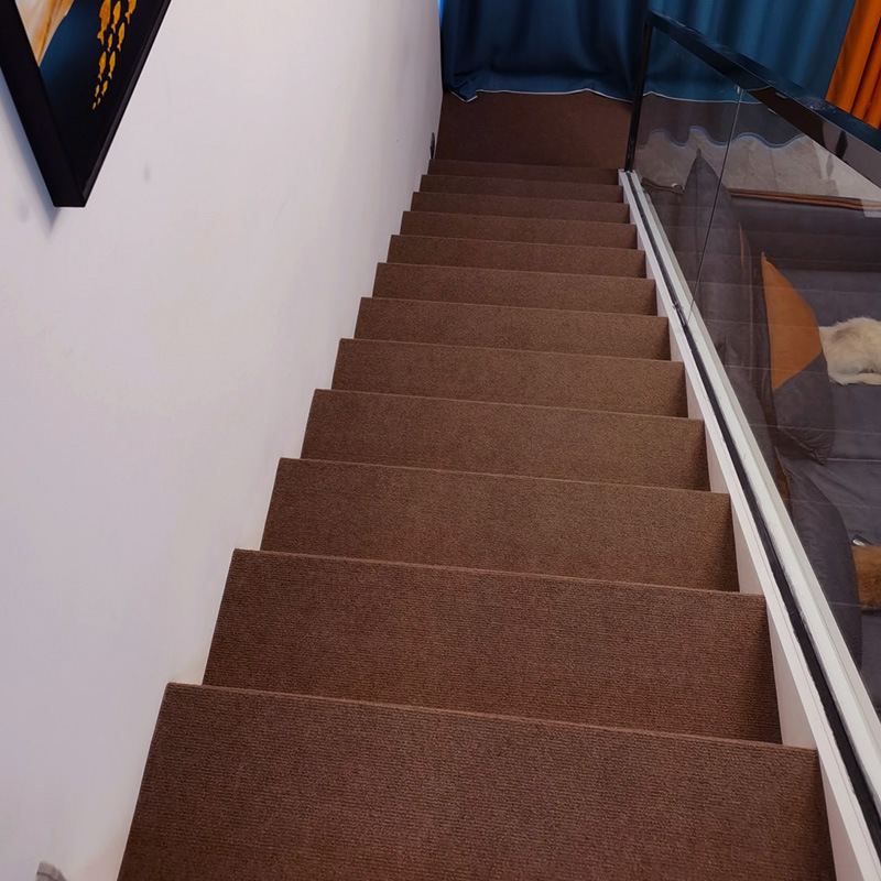 Paidu Manufacturer Non slip household adhesive free solid wood stair mat